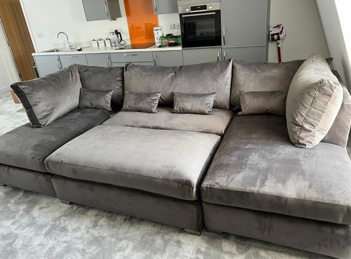 Cinema sofa shape - cinema,